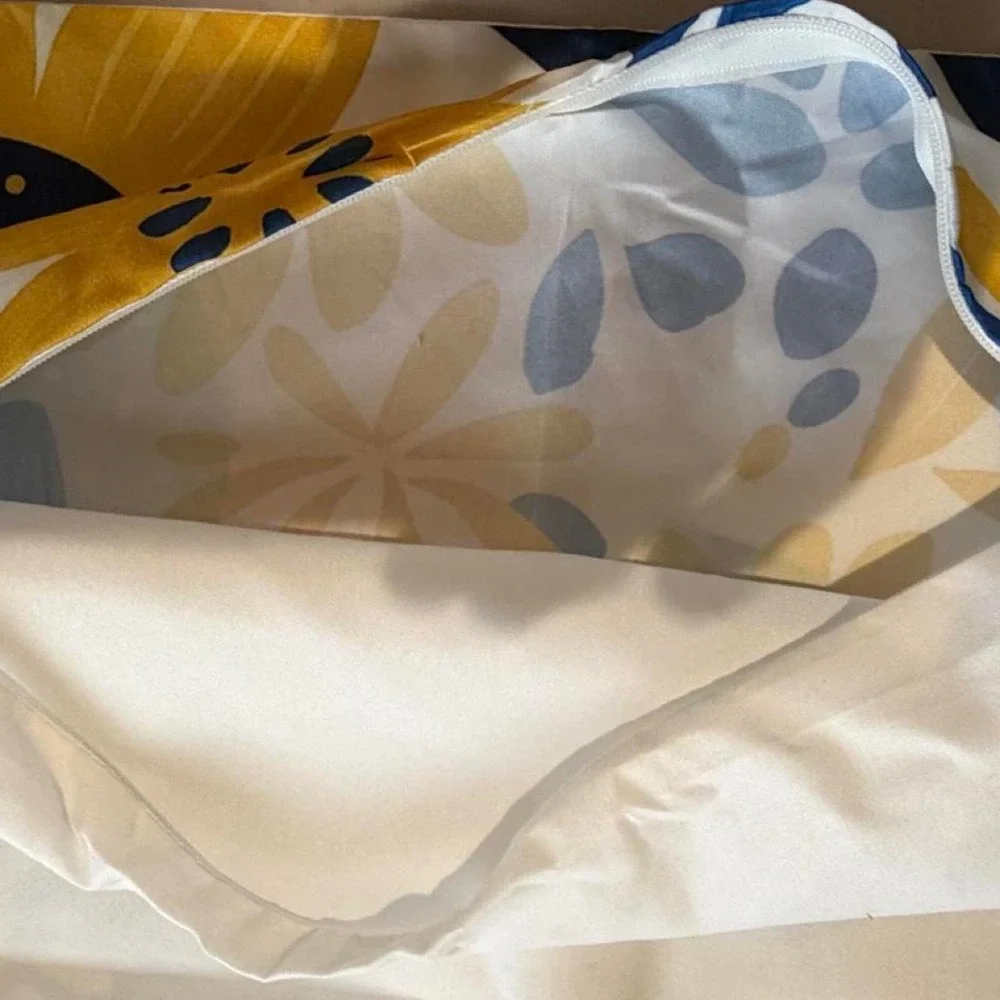 4pc Blue Yellow Floral Decorative Pillowcases Square Throw Pillow Covers 18in